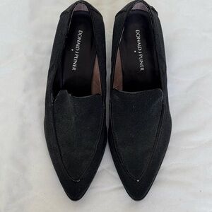 Donald J Pliner Textured Leather Loafers Women’s 7.5 Black